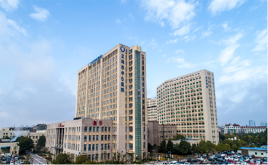 义乌中心医院采购我司多套空调机组