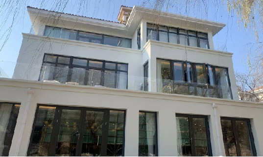 上海御湖别墅采购我司多套空调机组